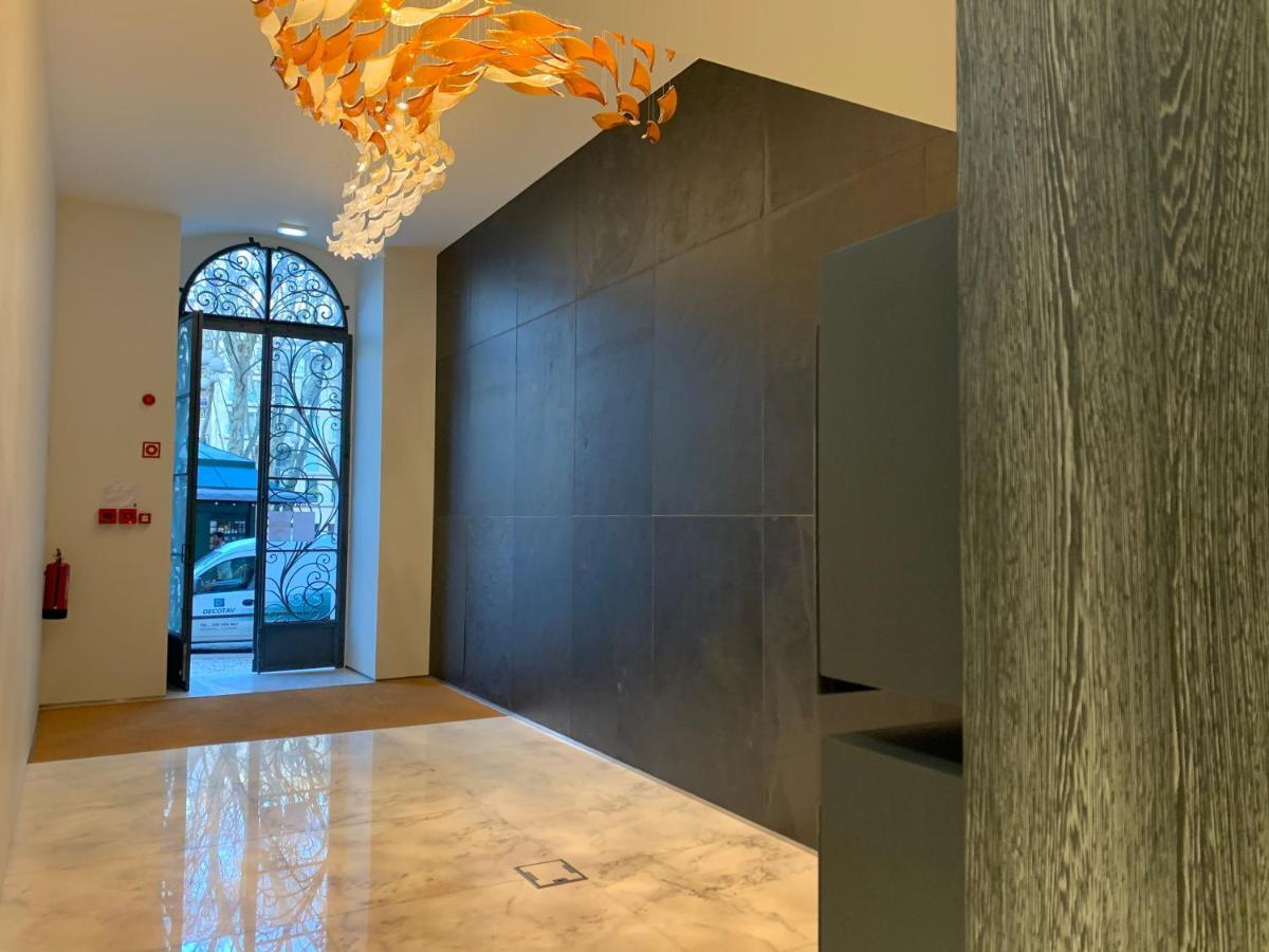 New!! Luxury Avenida Da Liberdade Flat- With Rooftop And Pool Apartment ลิสบอน ภายนอก รูปภาพ