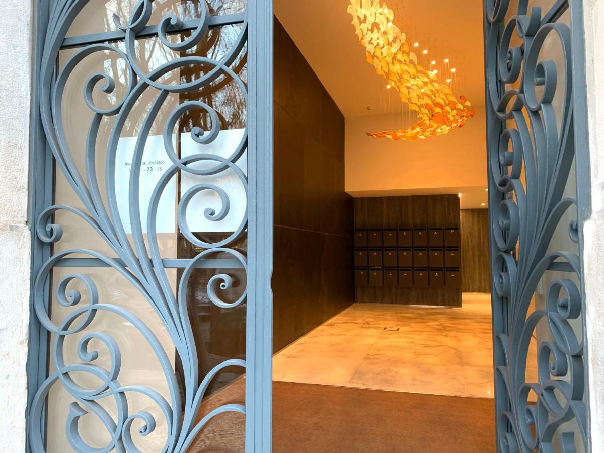 New!! Luxury Avenida Da Liberdade Flat- With Rooftop And Pool Apartment ลิสบอน ภายนอก รูปภาพ